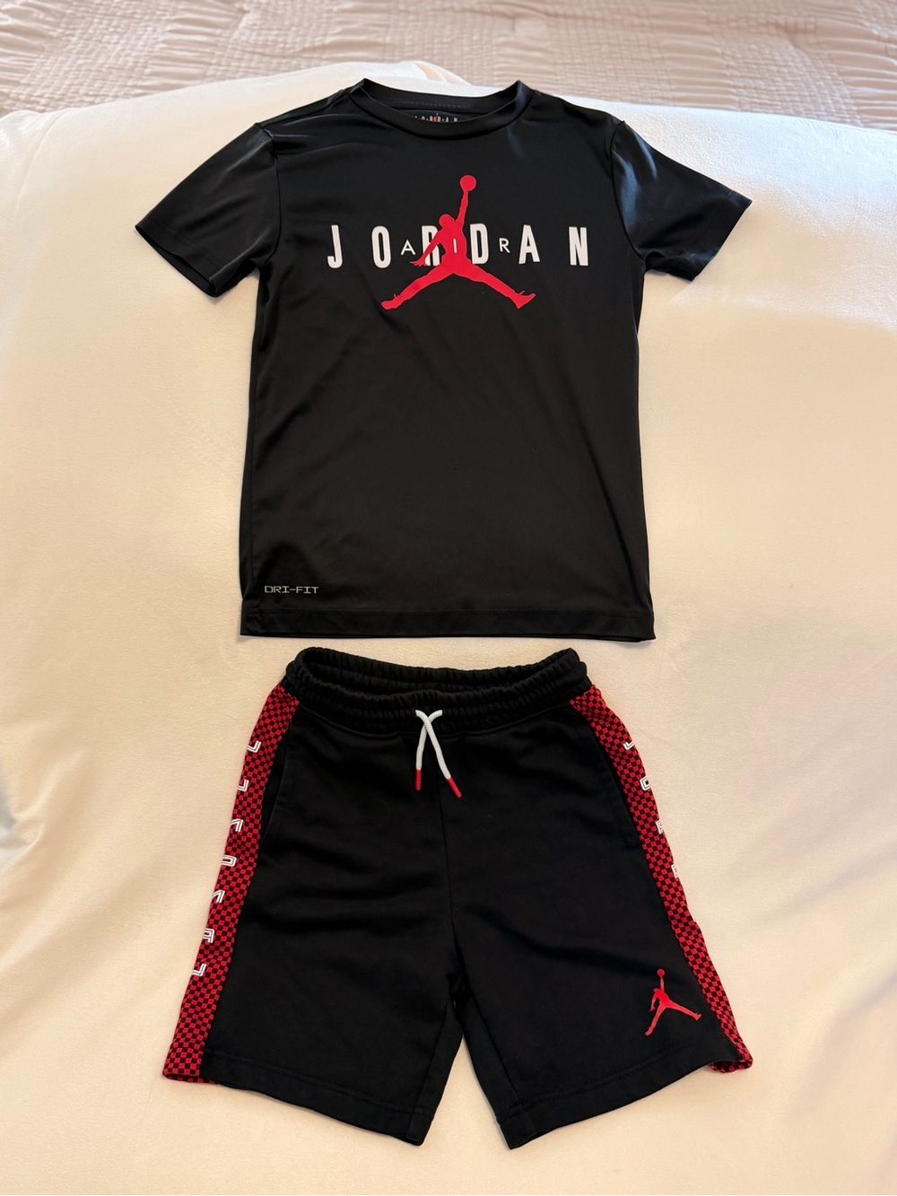 Jordan Black & Red Boys' Athletic Short and shirt set with Jumpman Accent